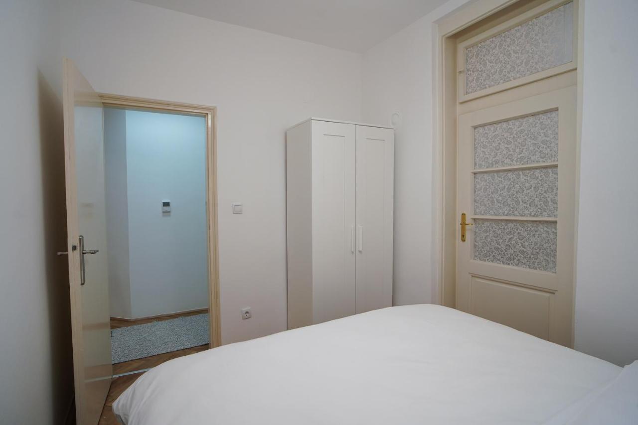 Quiet Luxury Family Apt Belgrade Fortress Center Екстериор снимка